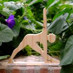 Postura de yoga "El triángulo"