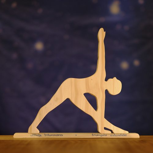 Postura de yoga "El triángulo"