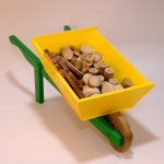 Carretilla amarilla con carga