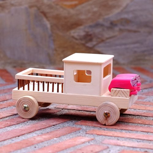 Camión molón - faros fucsia