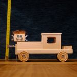 Camión molón - faros fucsia