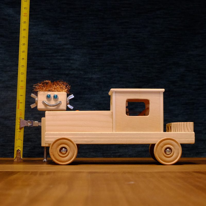 Camión molón - faros fucsia