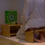 Banco y altar de meditación, juego