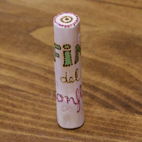 Tótem de madera de 11 cm, regalo para la reconciliación por su mensaje pirograbado FIN DEL CONFLICTO.